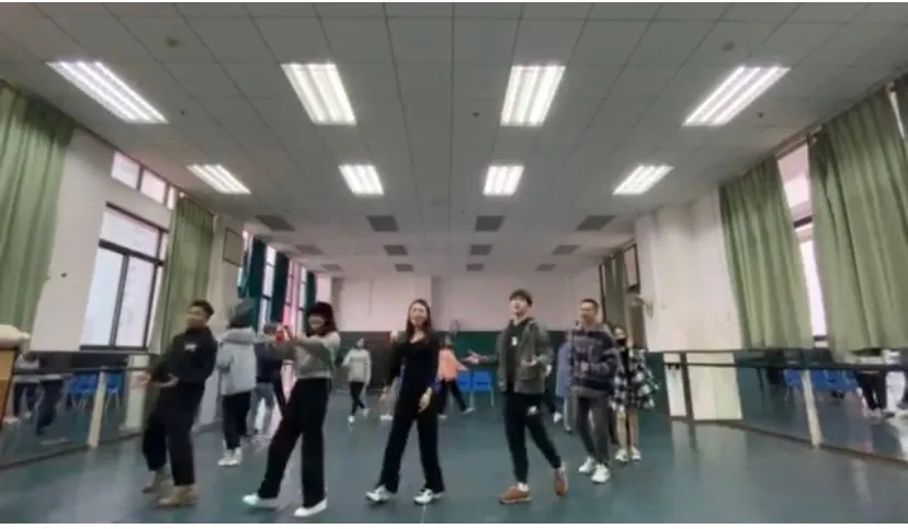 9cb9d71b90e546a1b0f92a263f0914f1.jpg 9cb9d71b90e546a1b0f92a263f0914f1.jpg