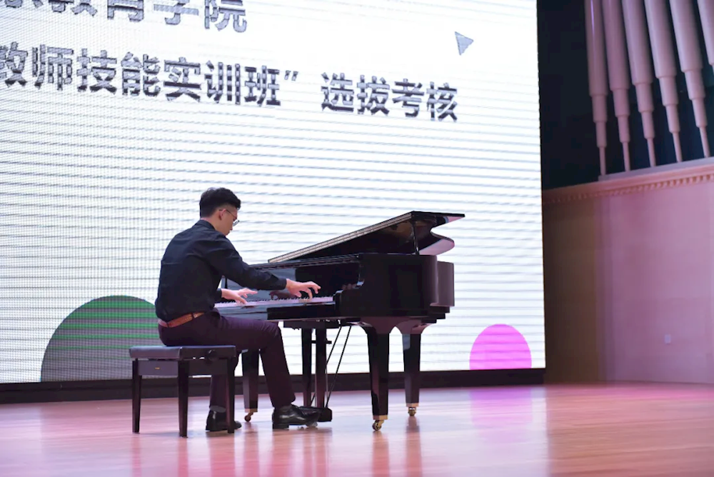 93173a70c05d461fb438919936176ce9.bmp 93173a70c05d461fb438919936176ce9.bmp