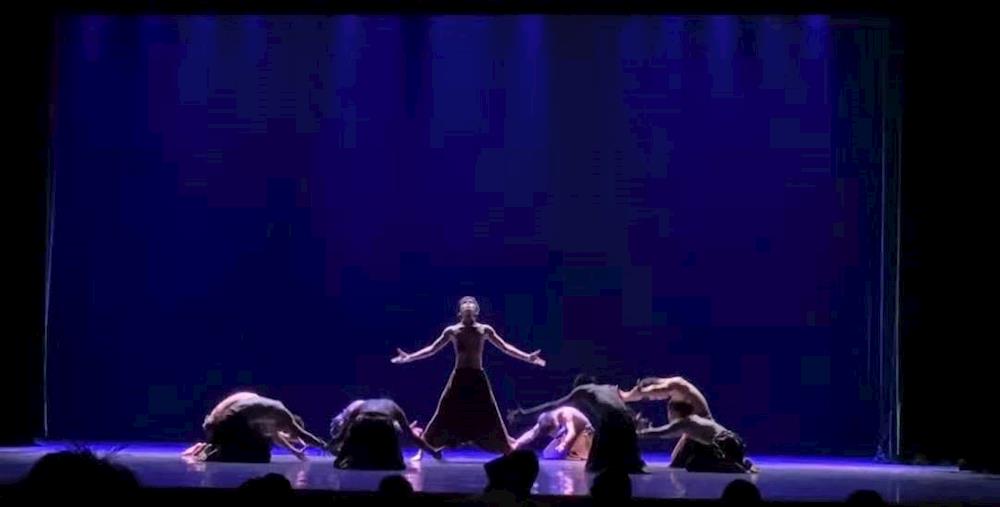 abd6f41a58d742a4ace9240be58b3446.jpg abd6f41a58d742a4ace9240be58b3446.jpg