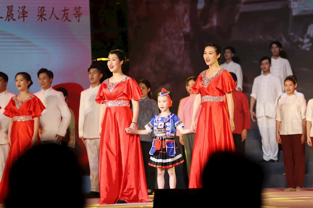 920d3e3f1bd2467cbf71e78ce2e36f92.jpg 920d3e3f1bd2467cbf71e78ce2e36f92.jpg