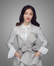 邱晨（副经理、系主任、副教授）