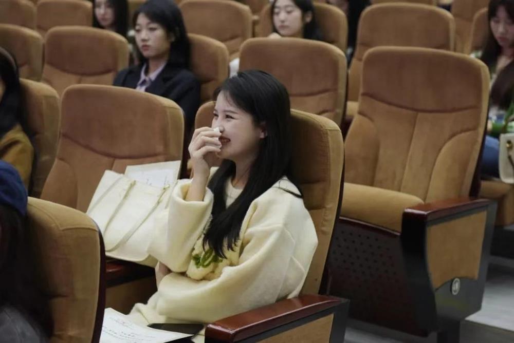 dc43edc2e9504885887ecd4c6dbfdbc9.jpeg dc43edc2e9504885887ecd4c6dbfdbc9.jpeg