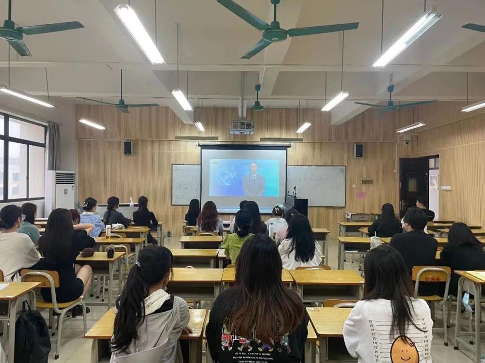 29bbb529399f4298bab20efc9319a952.jpeg 29bbb529399f4298bab20efc9319a952.jpeg