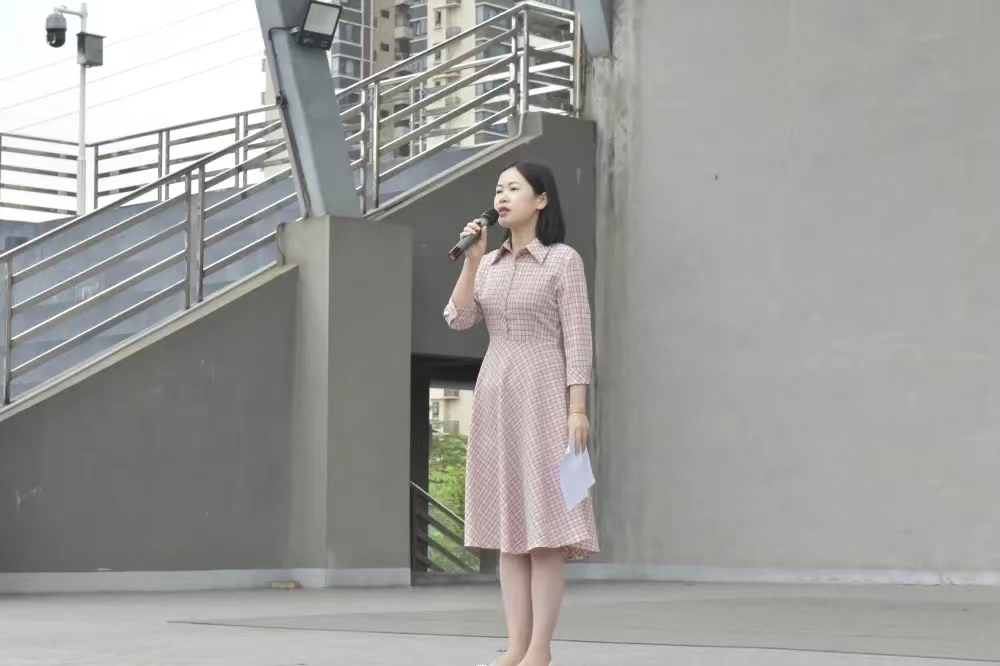 1eaa67b1faf24e2682c4172c499c26af.jpg 1eaa67b1faf24e2682c4172c499c26af.jpg