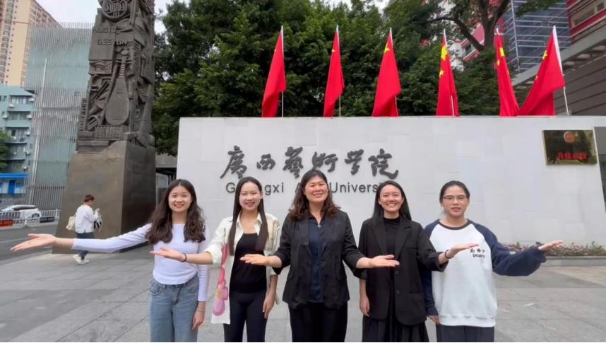 93cf04bab2174f7f817b3f6c8a128ff9.png 93cf04bab2174f7f817b3f6c8a128ff9.png