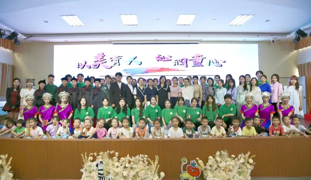 a83e0b4edeea4ac5a6b234f31818fc57.jpg a83e0b4edeea4ac5a6b234f31818fc57.jpg