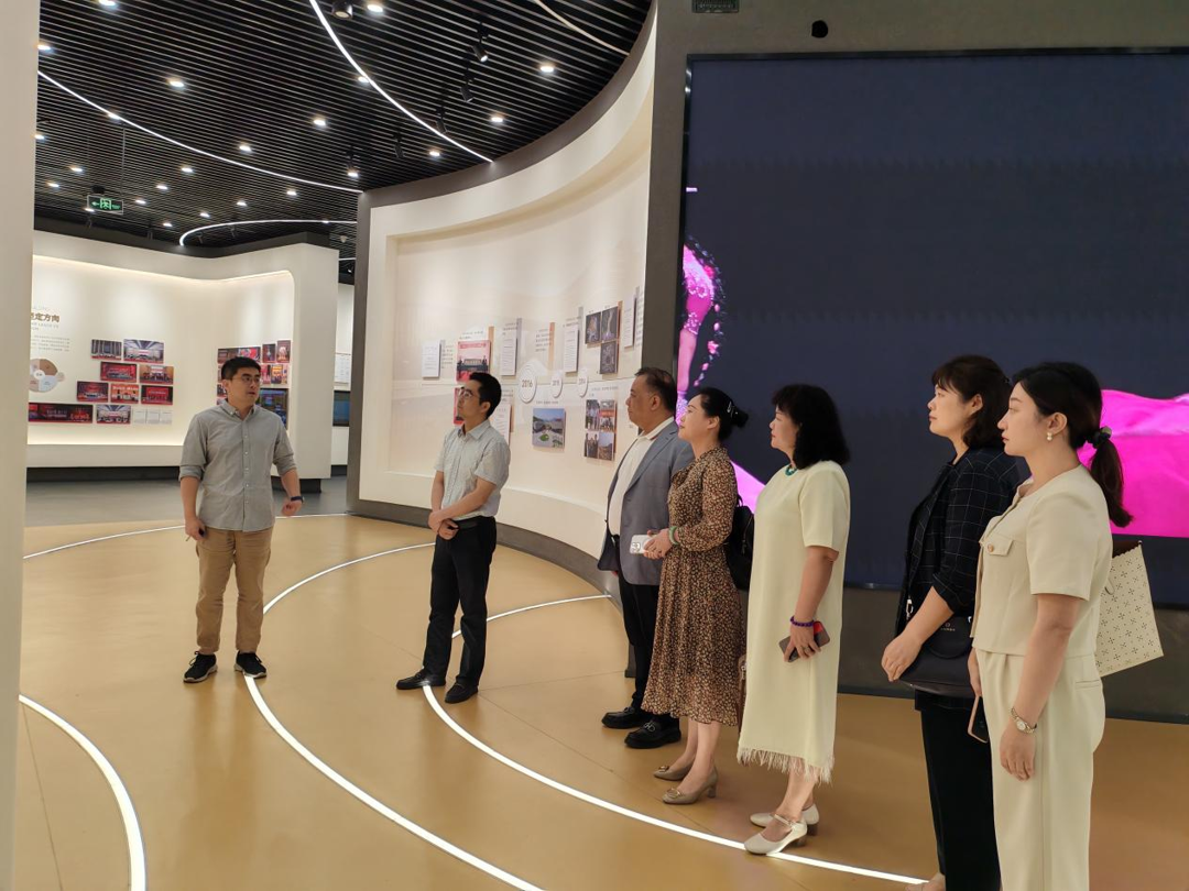 039f2b765afd4371859974bae6c47bdf.png 039f2b765afd4371859974bae6c47bdf.png