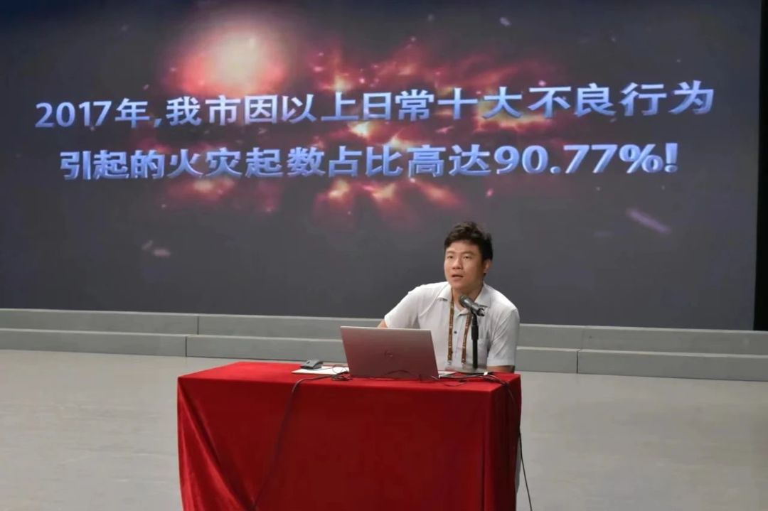 d8e9970416e24187b2d45c806c34822a.jpg d8e9970416e24187b2d45c806c34822a.jpg